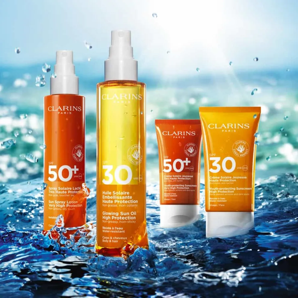 Clarins - Youth Protection Sunscreen Very High Protection SPF30 - 50 ml