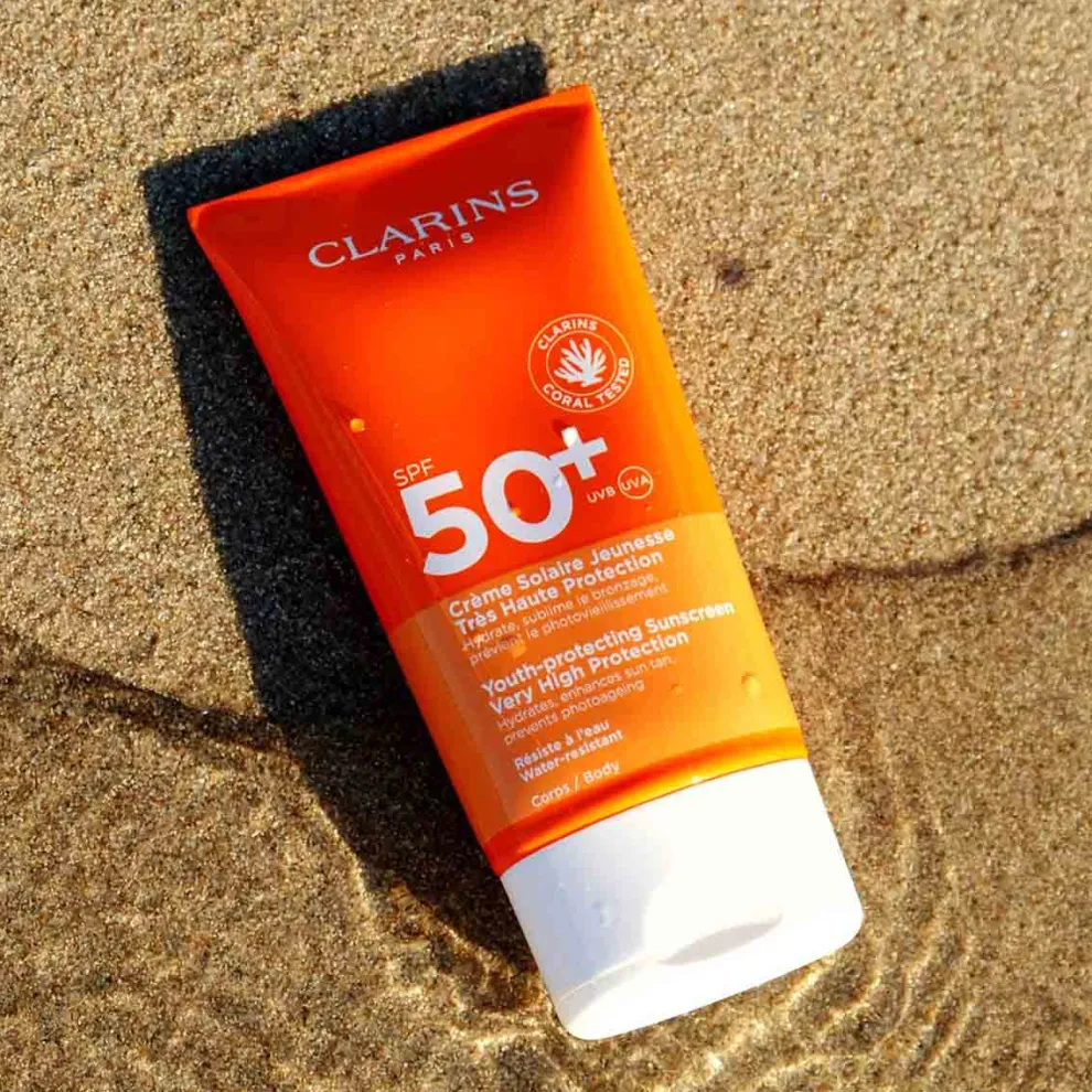 Clarins - Youth Protection Sunscreen Very High Protection SPF50+ - 150 ml