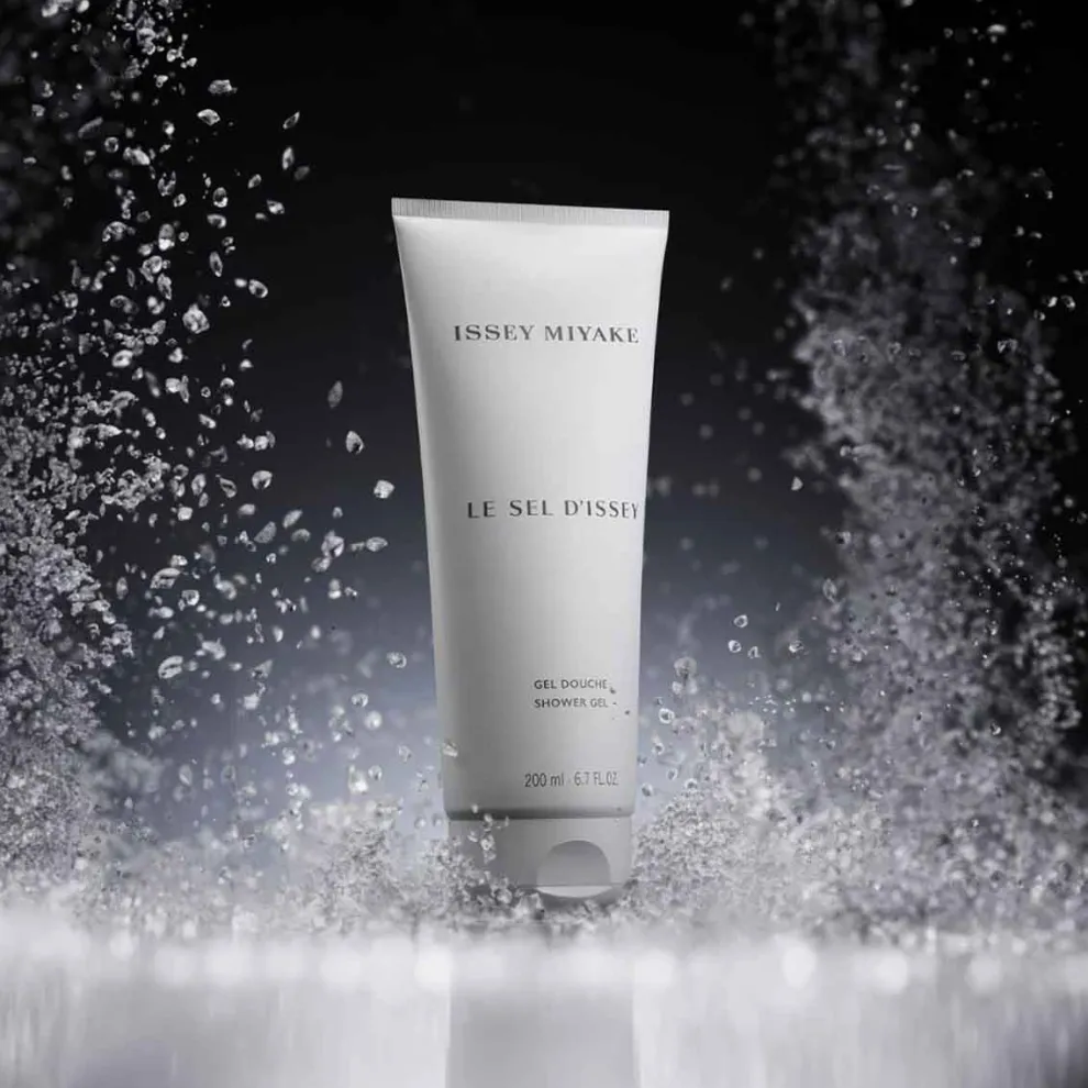 Issey Miyake - Le Sel D'Issey - Shower Gel 200 ml