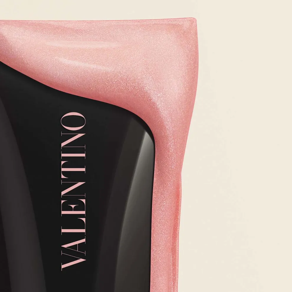 Valentino - Valentino Born In Roma - Scented Moisturizing Cream Gel Texture Pearlescent Effect 125ml